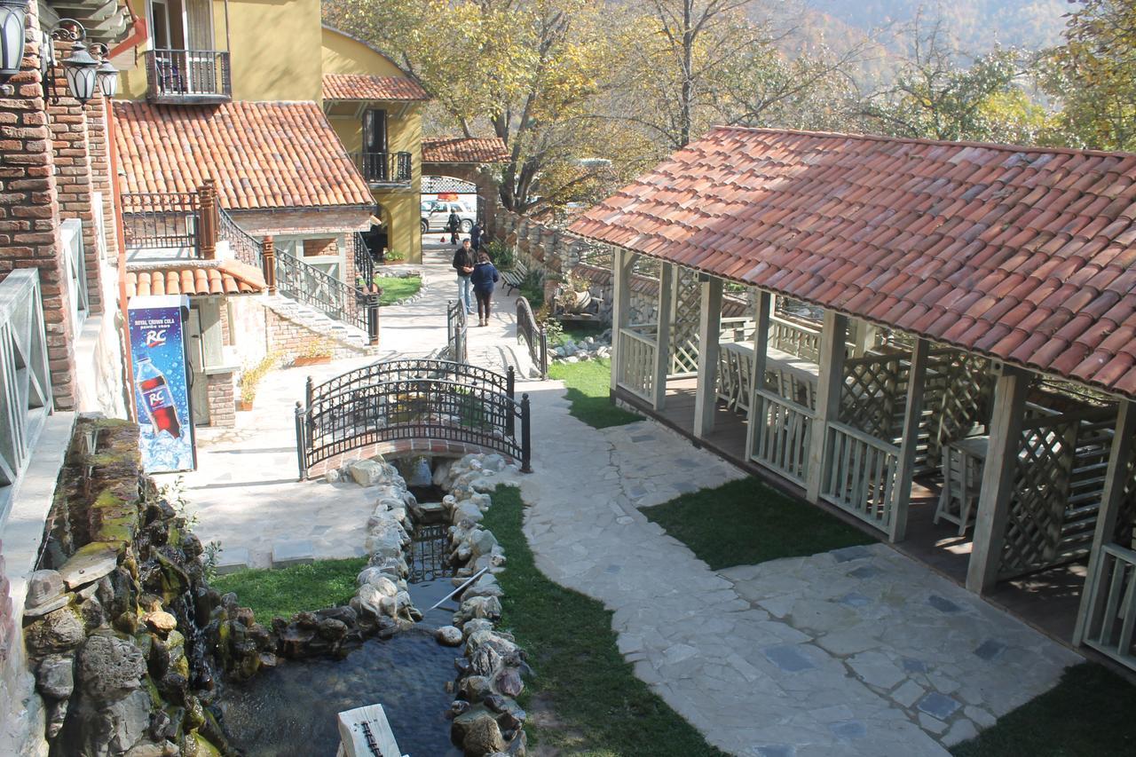 Hotel Restaurant Kakhaberi Bibiliani Zewnętrze zdjęcie